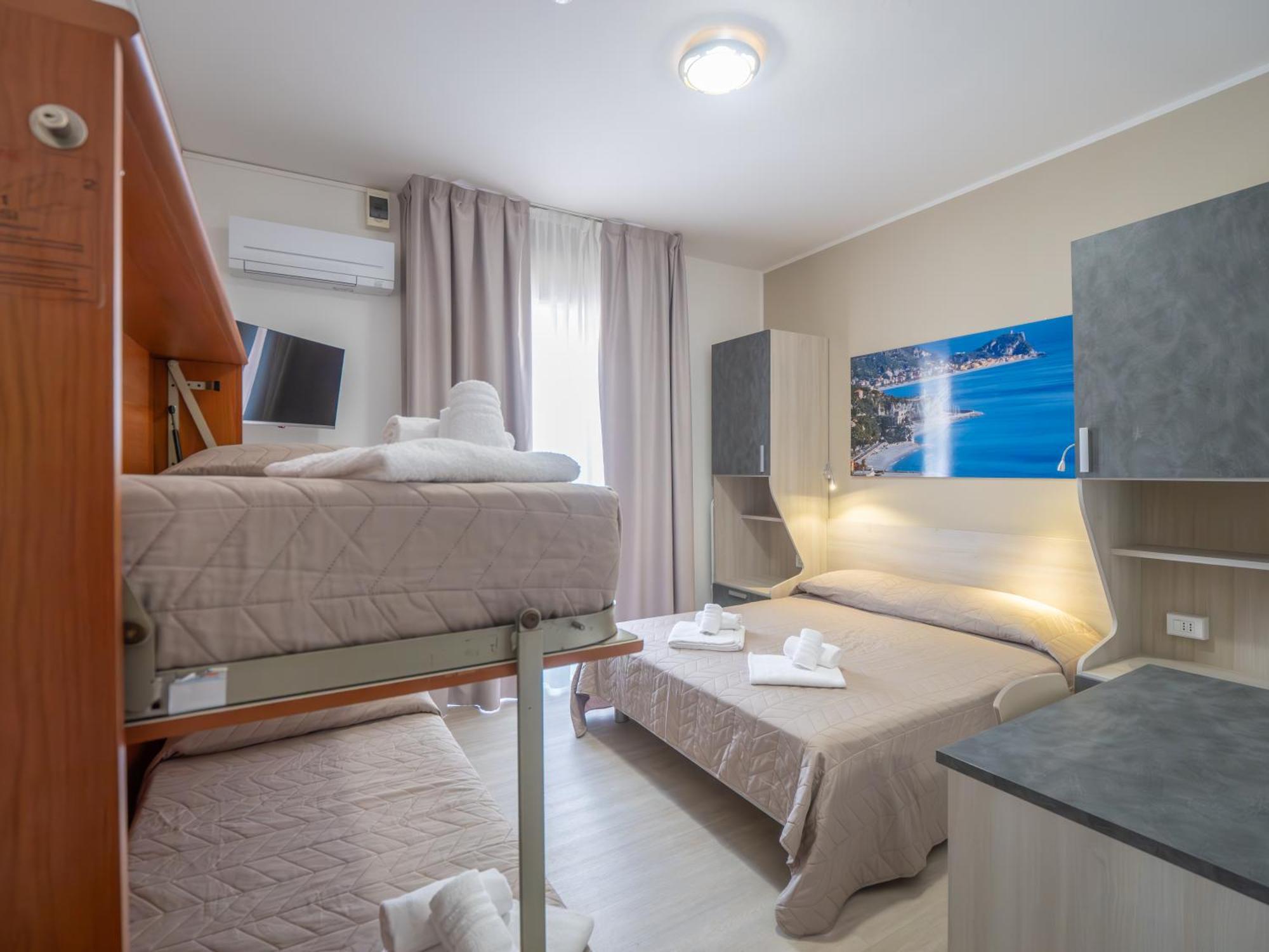 Hotel La Bussola Finale Ligure Exterior foto